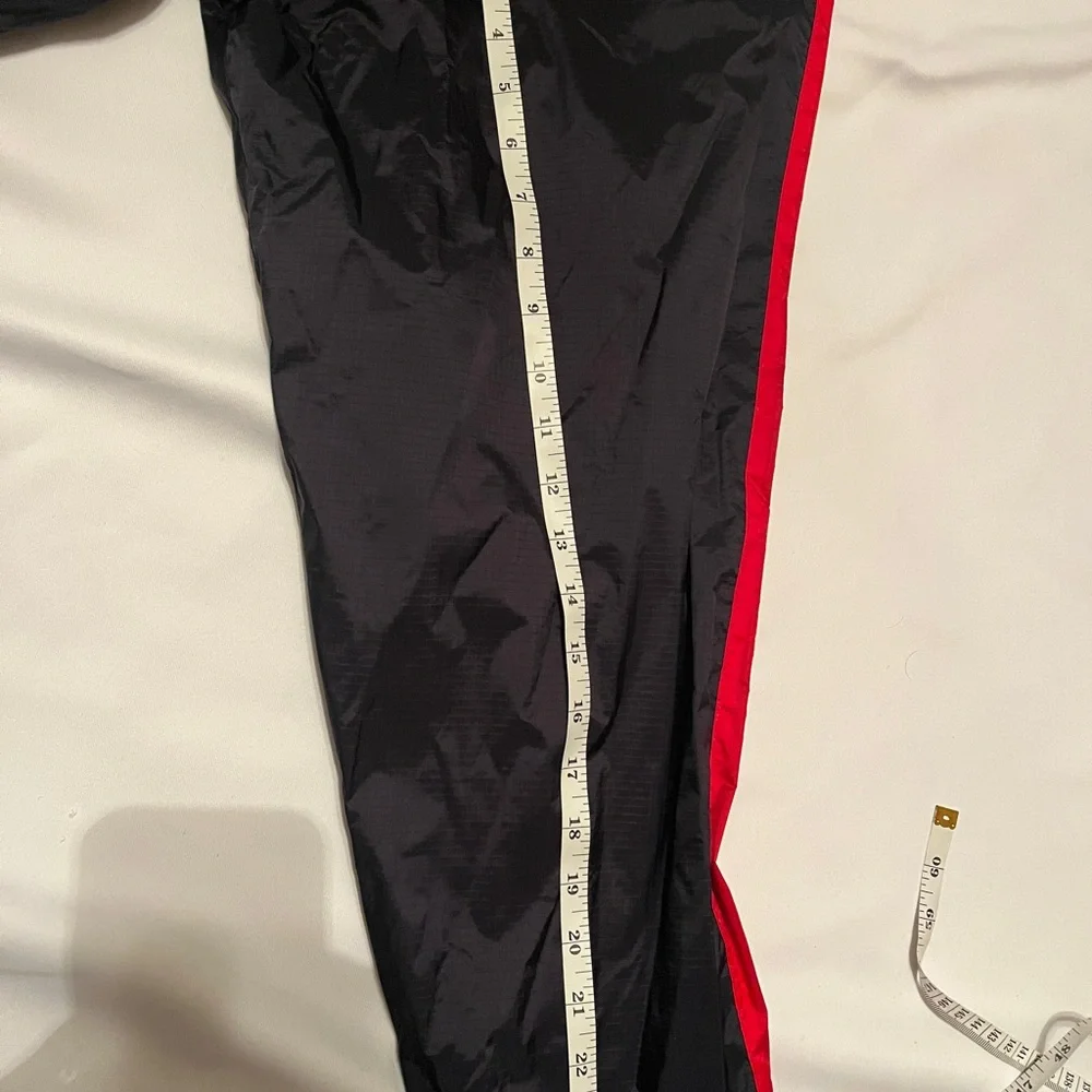 Nautica Black and Red Windbreaker - Picture 9 of 9